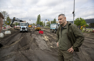 У Києві будують нові дороги у двох напрямках