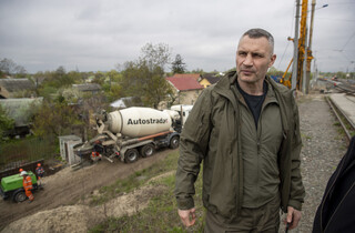 У Києві будують нові дороги у двох напрямках