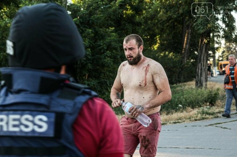 В лікарнях перебуває 12 людей, поранених внаслідок удару по Вільнянську 