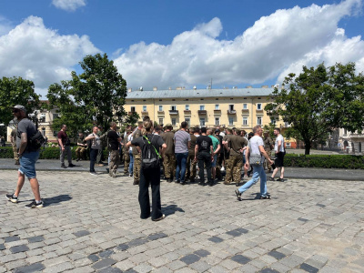 У центрі Чернівців знімають фільм  про Карпатську Україну