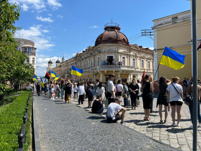 У центрі Чернівців знімають фільм  про Карпатську Україну