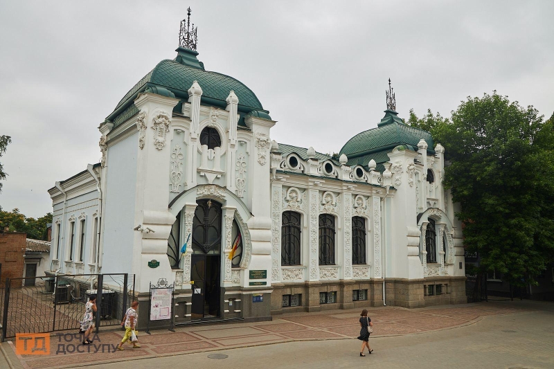 Чому називати Кропивницький "Маленьким Парижем" – помилково і хто за цим стоїть. Краєзнавець Володимир Поліщук спростував міф про негласну назву міста