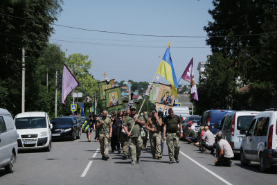 Скорботний день. На Буковині попрощалися з військовиком, який загинув ще в березні