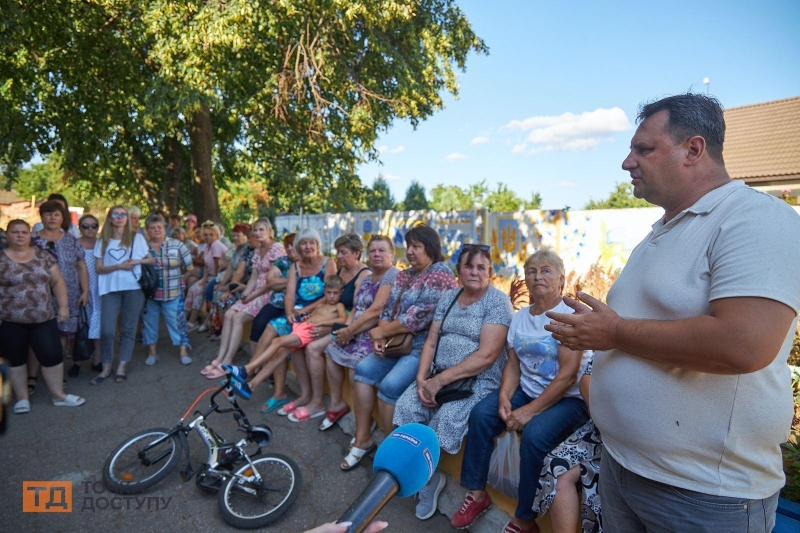 "Єдине вирішення проблеми – це дощ": керівник водоканалу пояснив жителям Завадівки в Кропивницькому, чому у них немає води