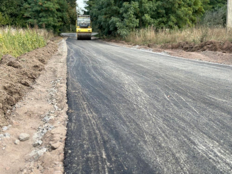 Завдяки створенню ОСН в Опішні місцеві жителі визначають пріоритет у ремонті доріг між будинками