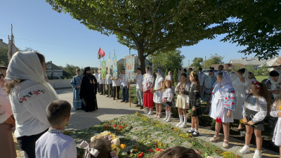 На Буковині освятили новозбудований храм ПЦУ - фото та відео