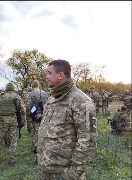 Повітряні кульки для тата у Бахмут. Як чекають у Кропивницькому зниклого безвісти Сергія Павлова