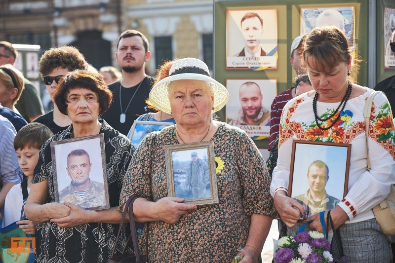 У Кропивницькому відзначили День пам’яті захисників України (ФОТОРЕПОРТАЖ)