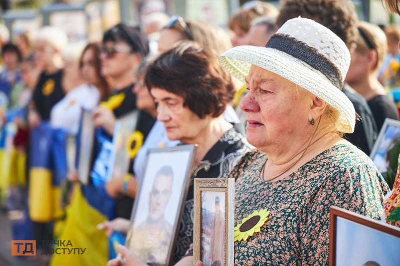 У Кропивницькому відзначили День пам’яті захисників України (ФОТОРЕПОРТАЖ)