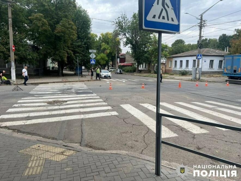 У Миколаєві водій вантажівки збив пенсіонерку. Поліція відкрила справу, - ФОТО 