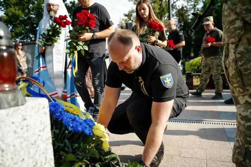 У Полтаві вшанували пам’ять воїнів, полеглих у боротьбі за Україну