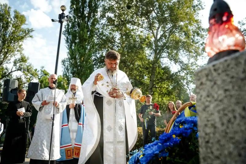 У Полтаві вшанували пам’ять воїнів, полеглих у боротьбі за Україну