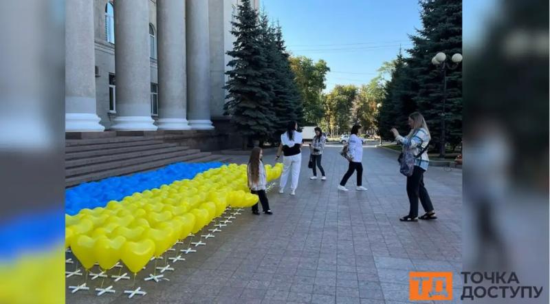 У Кропивницькому до Дня міста облаштували святкову фотозону