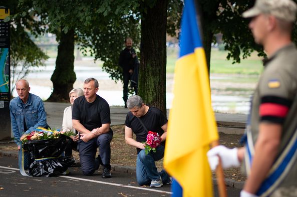 В Ужгороді сьогодні, 11 вересня, попрощалися із загиблим захисником Антоном Оленчуком