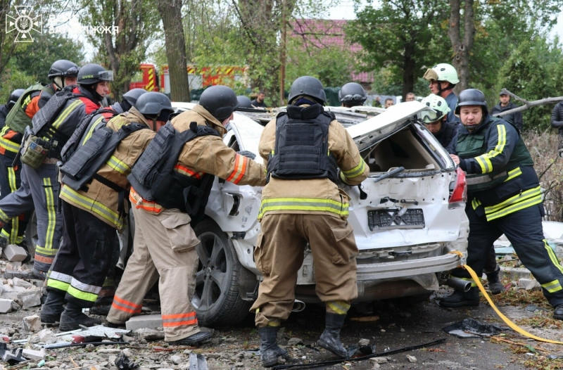 У Запоріжжі завершили аварійно-рятувальні роботи на місці ворожого удару