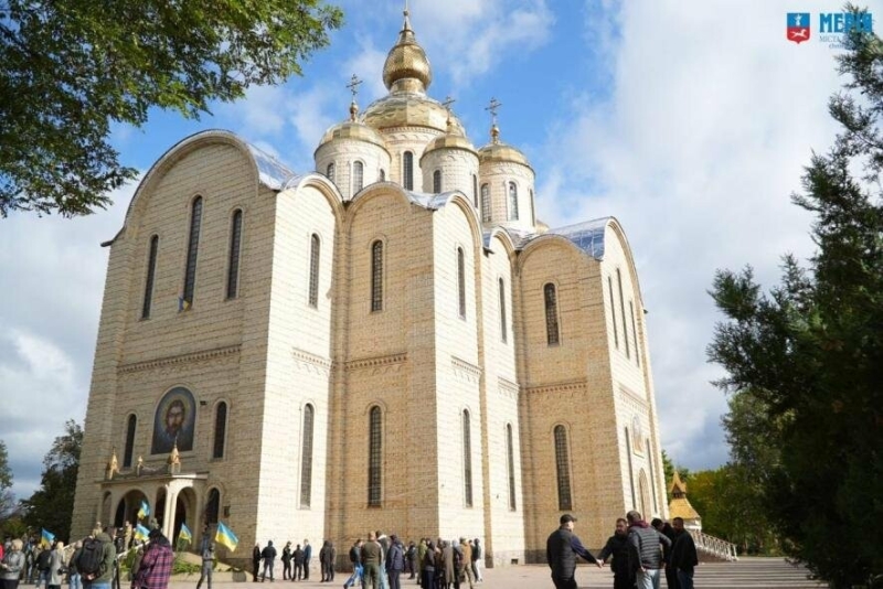 У черкаському Свято-Михайлівському соборі вперше помолилися українською