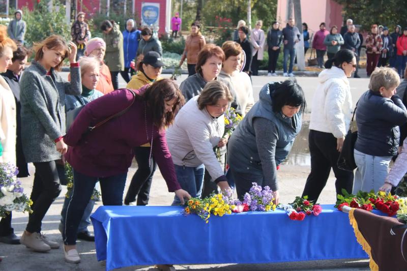 На Семенівщині попрощалися із загиблим на війні військовим