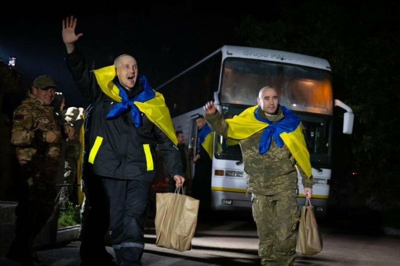 Вдома. З російського полону звільнили ще 95 захисників  України, - ФОТО