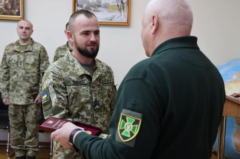 Восьмеро прикордонників Чопського загону отримали високі державні нагороди