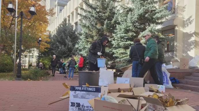 У Києві внаслідок атаки РФ постраждав Інститут журналістики КНУ ім. Шевченка