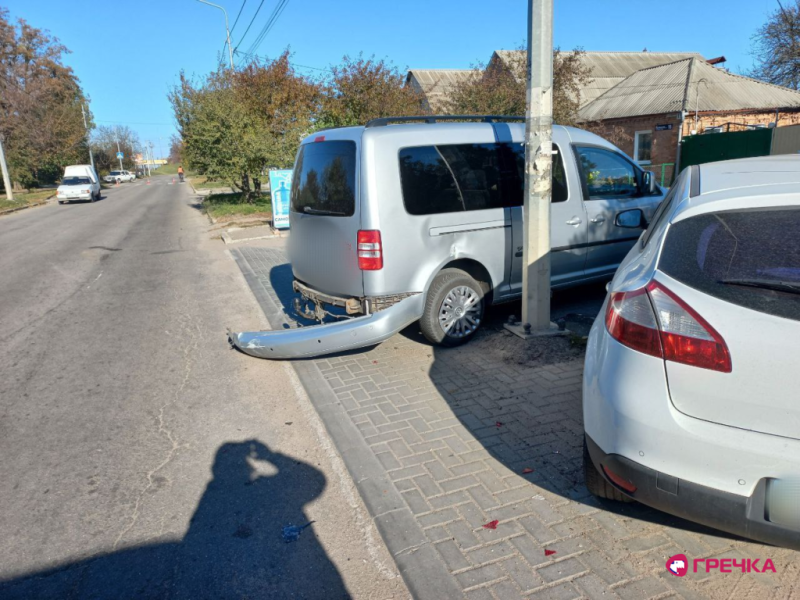 У Кропивницькому сталася потрійна ДТП: є постраждалі