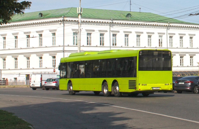 Юрія Лупаєнка оштрафували на мільйон гривень за спотворення торгів на перевезеннях школярів