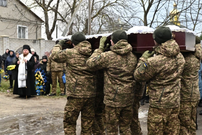 Луцька громада поховала двох своїх захисників