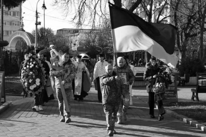 У Луцьку попрощалися з Богданом Войтюком, який загинув більше року тому