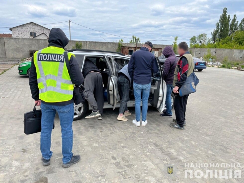 У Сумах оперативники затримали професійного шахрая з Харкова