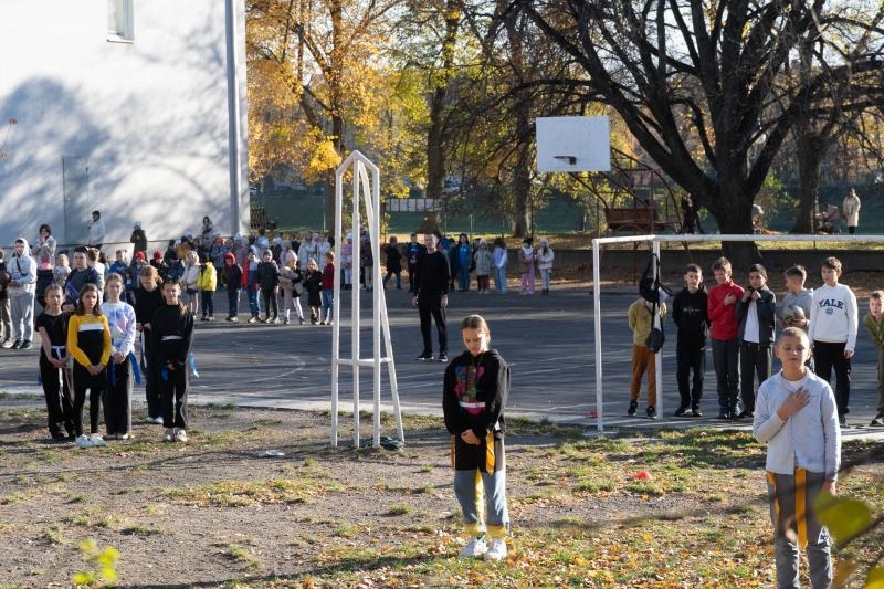 Ужгород сьогодні попрощався із 41-річним солдатом Романом Лабою