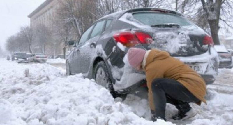 Штормове попередження майже по всій Україні, температура повітря раптово зміниться: синоптики ошелешили прогнозом погоди