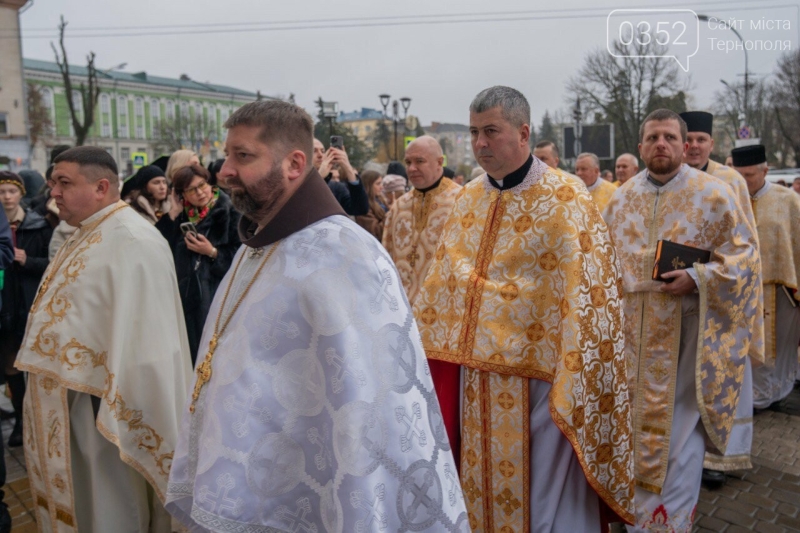 У Тернополі глава УГКЦ інтронізував нового митрополита (ФОТО)