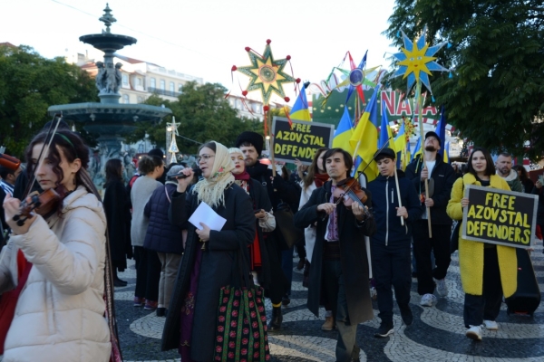 Вулицями Лісабона пройшла колядувальна хода, присвячена полоненим українцям