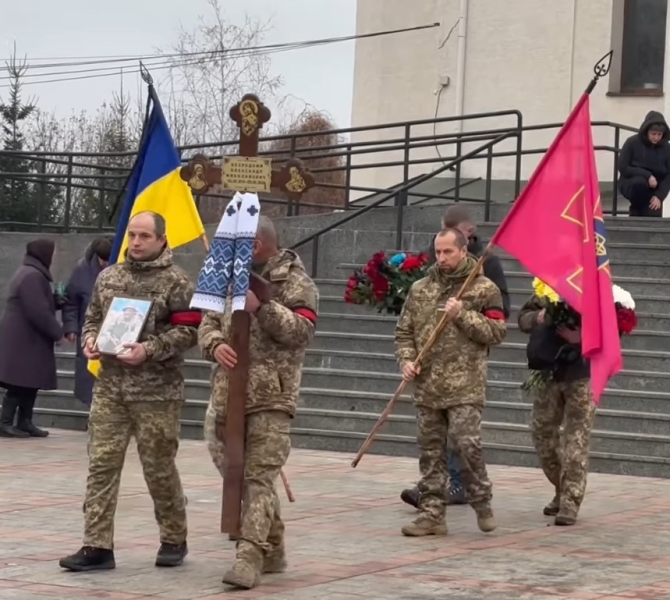 На Конотопщині попрощалися із захисником Олександром Безродним