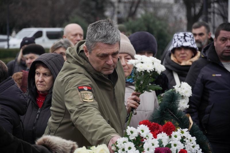 Сьогодні Ужгород попрощався із 46-річним захисником, стрільцем Ігорем Урумбаєвим