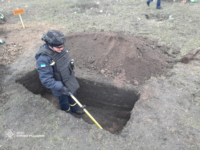 У Кропивницькому районі сапери знищили артснаряди часів Другої світової війни