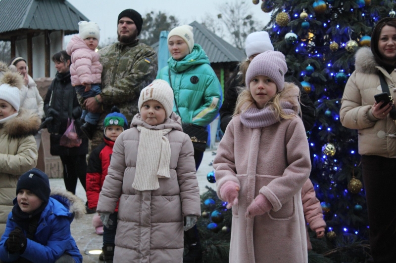 У вінницькому зоопарку дітвору веселить Подільський чарівник