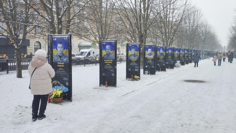 У Полтаві офіційно відкрили алею для вшанування пам’яті про полеглих захисників України