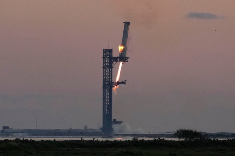 SpaceX здійснила першу місію у 2025 році