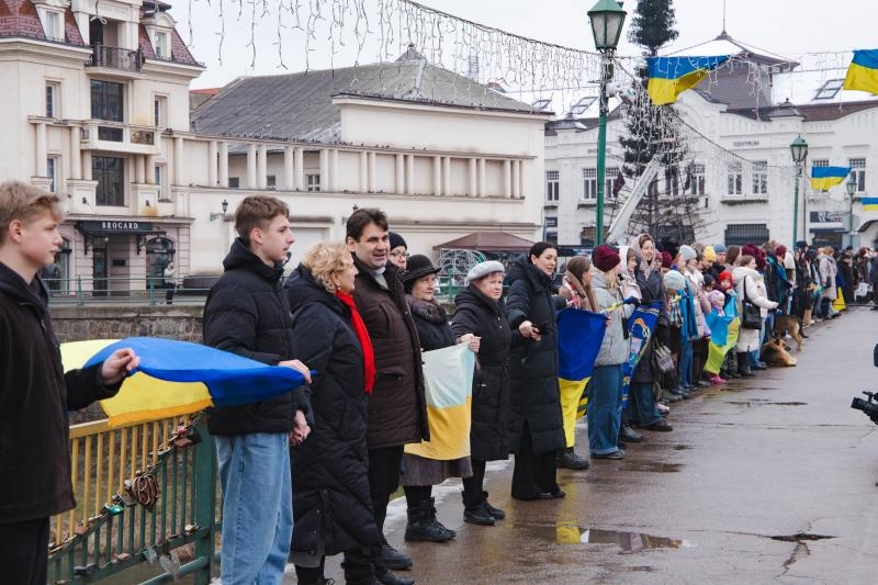 Береги річки Уж сьогодні, у День Соборності України, з’єднав «Живий ланцюг»