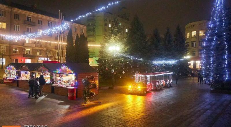 До якого числа працюватиме різдвяне містечко в центрі Кропивницького