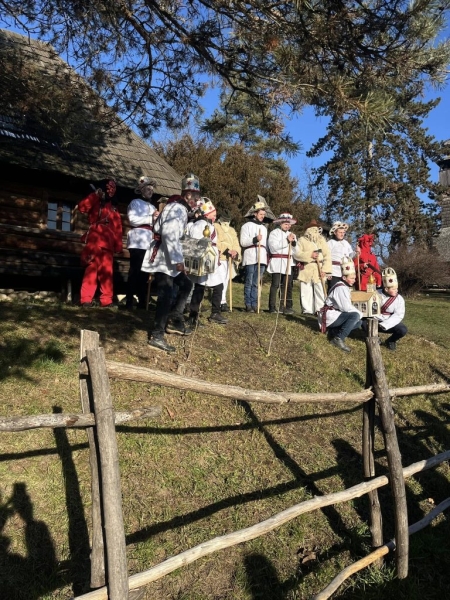 "Коляди в старому селі": в Ужгороді відбувся різдвяний фестиваль