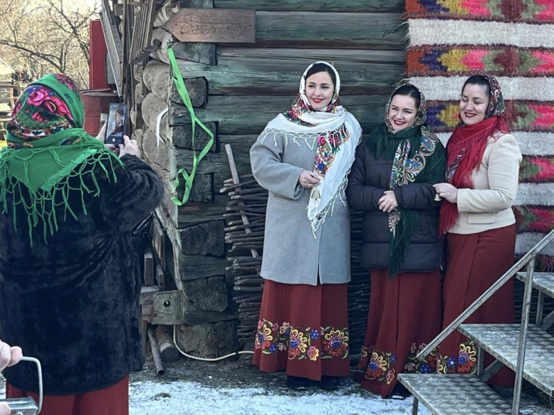 "Коляди в старому селі": в Ужгороді відбувся різдвяний фестиваль