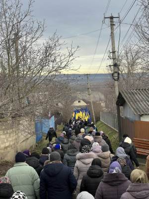 Майже рік вважався безвісти зниклим: на Буковині попрощалися із Анатолієм Латковським