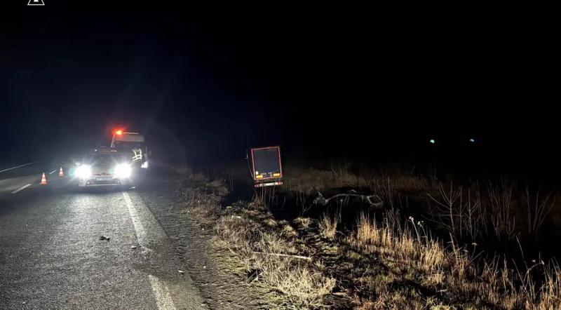 Один чоловік загинув та ще один отpимав тpавми під час пожежі авто на Кіpовогpадщині